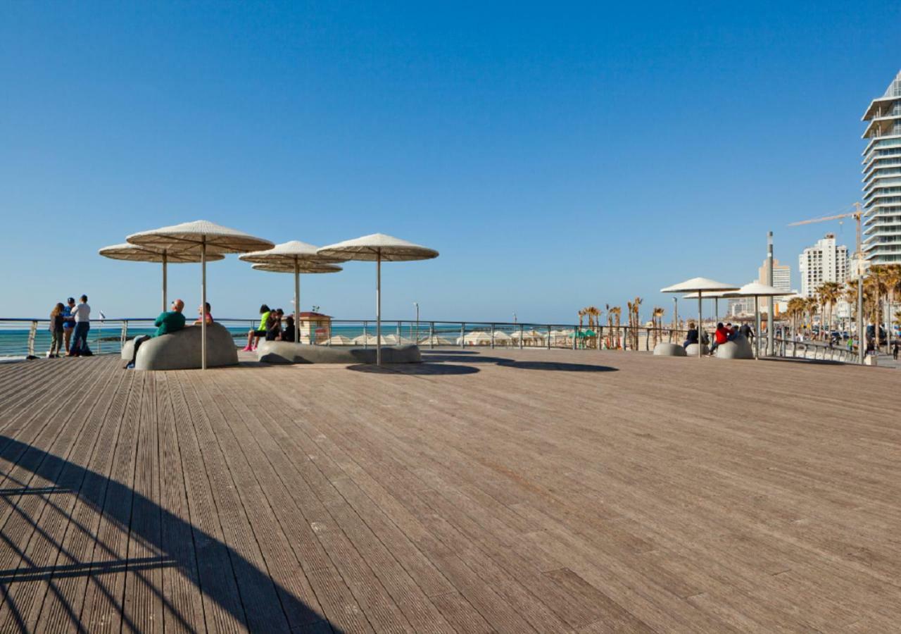 The Surfer'S Beach House Tel Aviv Exterior foto