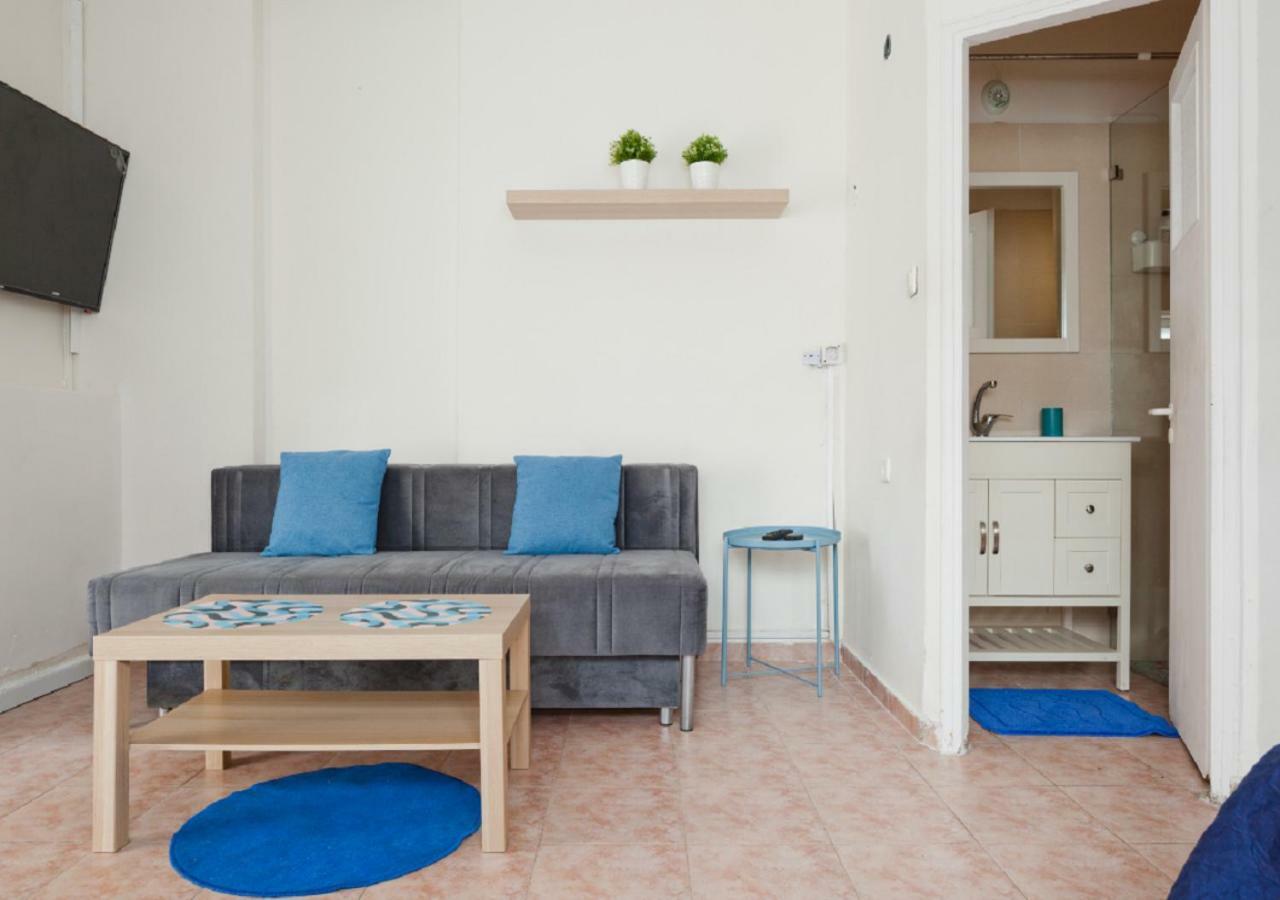 The Surfer'S Beach House Tel Aviv Exterior foto